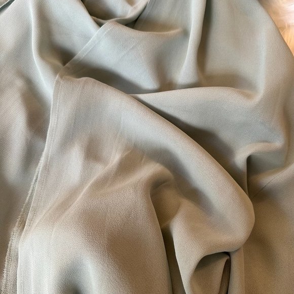 Reformation Winslow Dress in Celadon - Picture 13 of 15